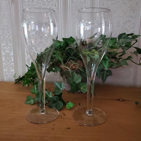 Source Unknown Other - Wedding Bride and Groom Glasses